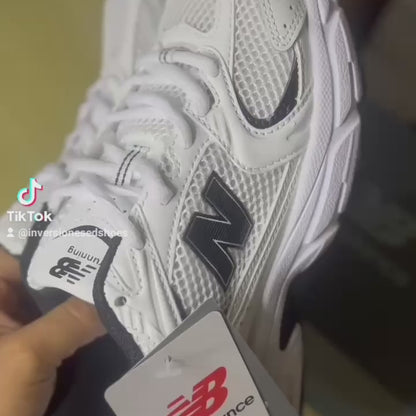 TENIS NEW BALANCE 530 BLANCO/NEGRO