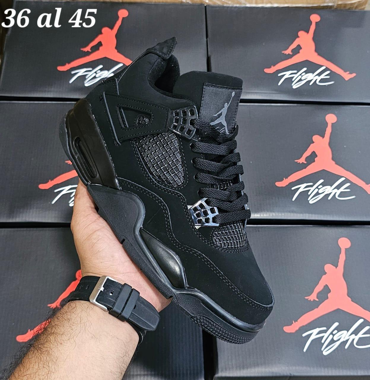 JORDAN RETRO 4