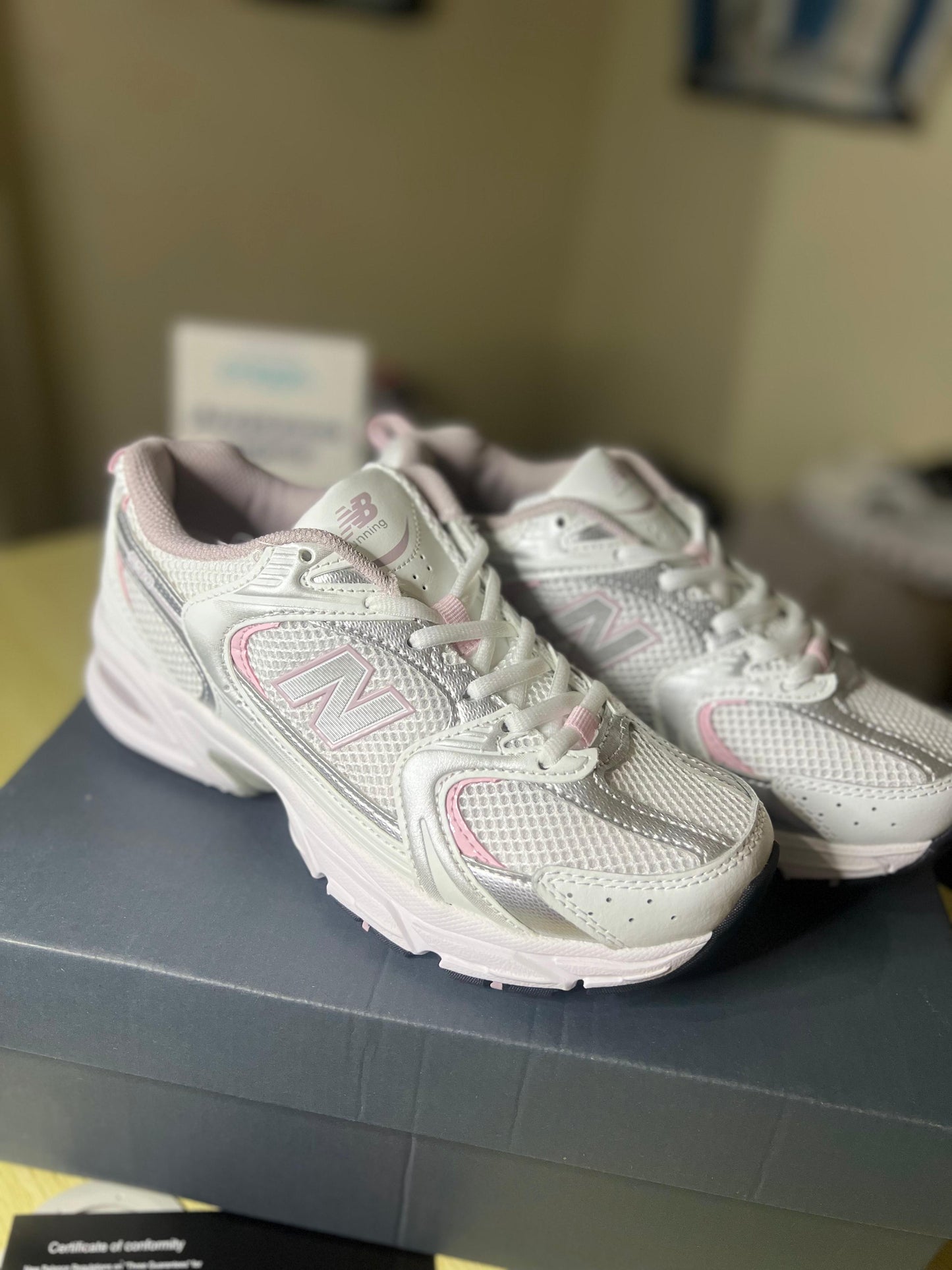 TENIS NEW BALANCE 530 DAMA ROSA