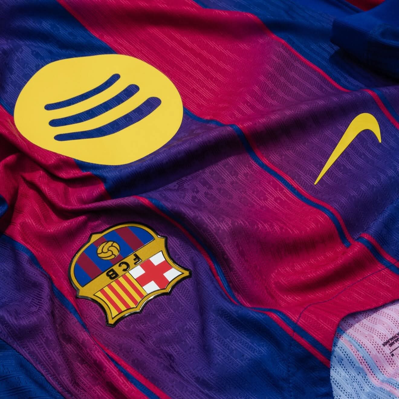 CAMISA FC BARCELONA 25/26 LOCAL