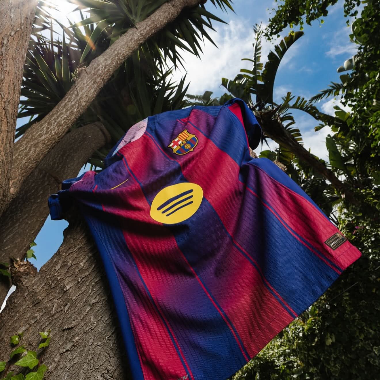 CAMISA FC BARCELONA 25/26 LOCAL