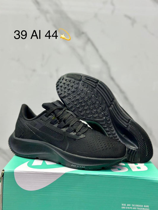 TENIS NIKE ZOOM NEGROS