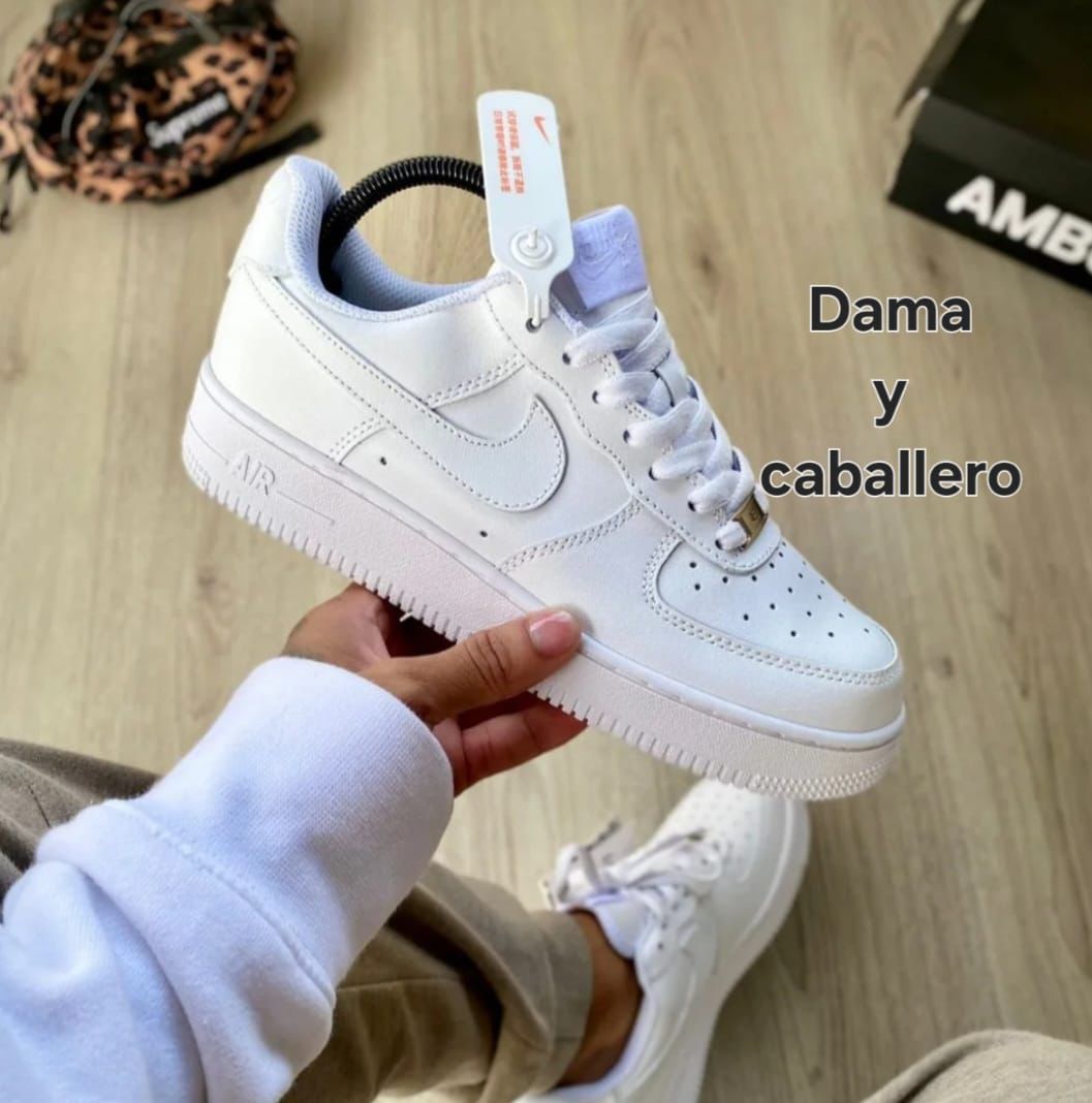 TENIS NIKE AIR FOR ONE BLANCOS